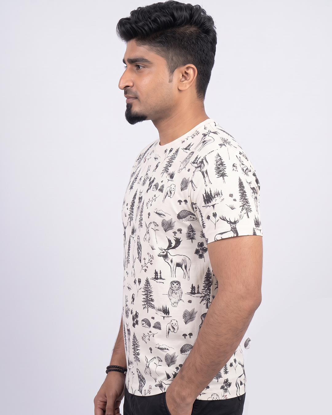 RHS66 Wild Life White Round Neck Half Sleeve